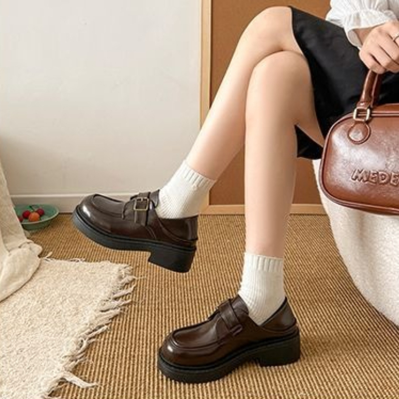 รองเท้าหนังสไตล์อังกฤษสีน้ำตาล - Leather Work Flats Women บทวิจารณ์และราคา