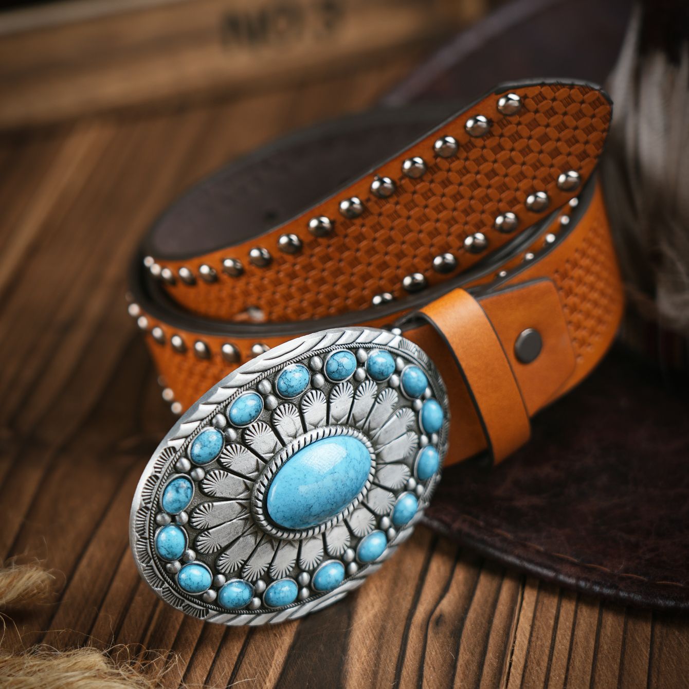 เข็มขัดลำลองสไตล์เรโทรสำหรับผู - Leather Works Belt บทวิจารณ์และราคา