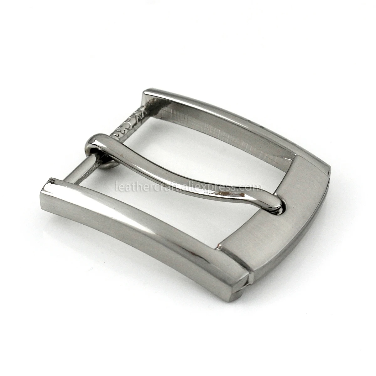 1 ชิ้น 30 มม.เข็มขัดหัวเข็มขัด - Leatherwork Hardware บทวิจารณ์และราคา